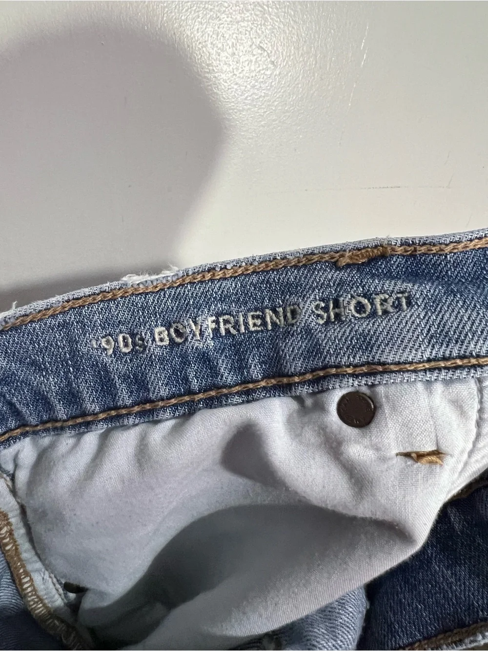 American Eagle Outfitters Light Blue 90s boyfriend short size 14